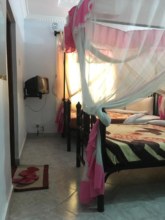 Kutetere Motel Arusha Eksteriør billede