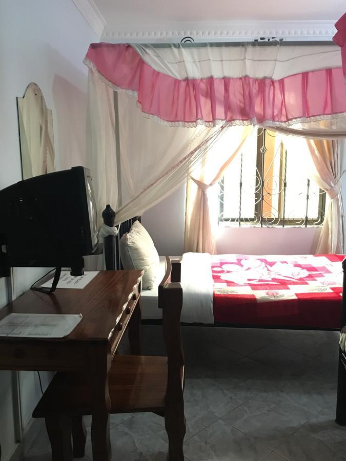 Kutetere Motel Arusha Eksteriør billede
